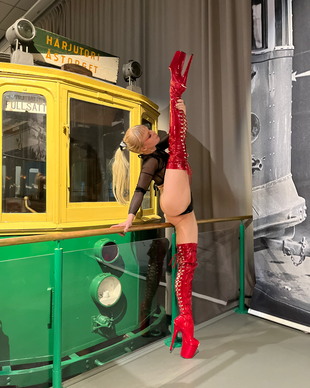 Pole Heels intermediate/advanced - Autumn season 2025
